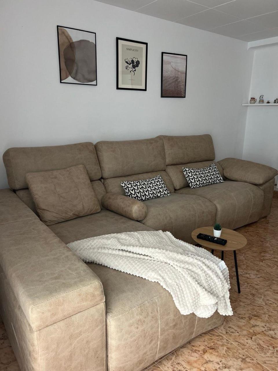 Piso Ideal Para Una Familia Ubicado Cerca Del Mar Blanes Exteriér fotografie